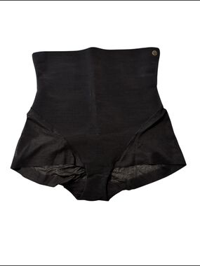 SHAPELLX High-Waisted Seamless Shapewear Shorts – Black